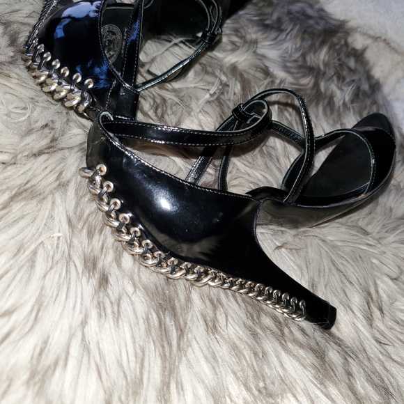 🔥 Authentic Versace Chain Heels 🔥 - Picture 16 of 16
